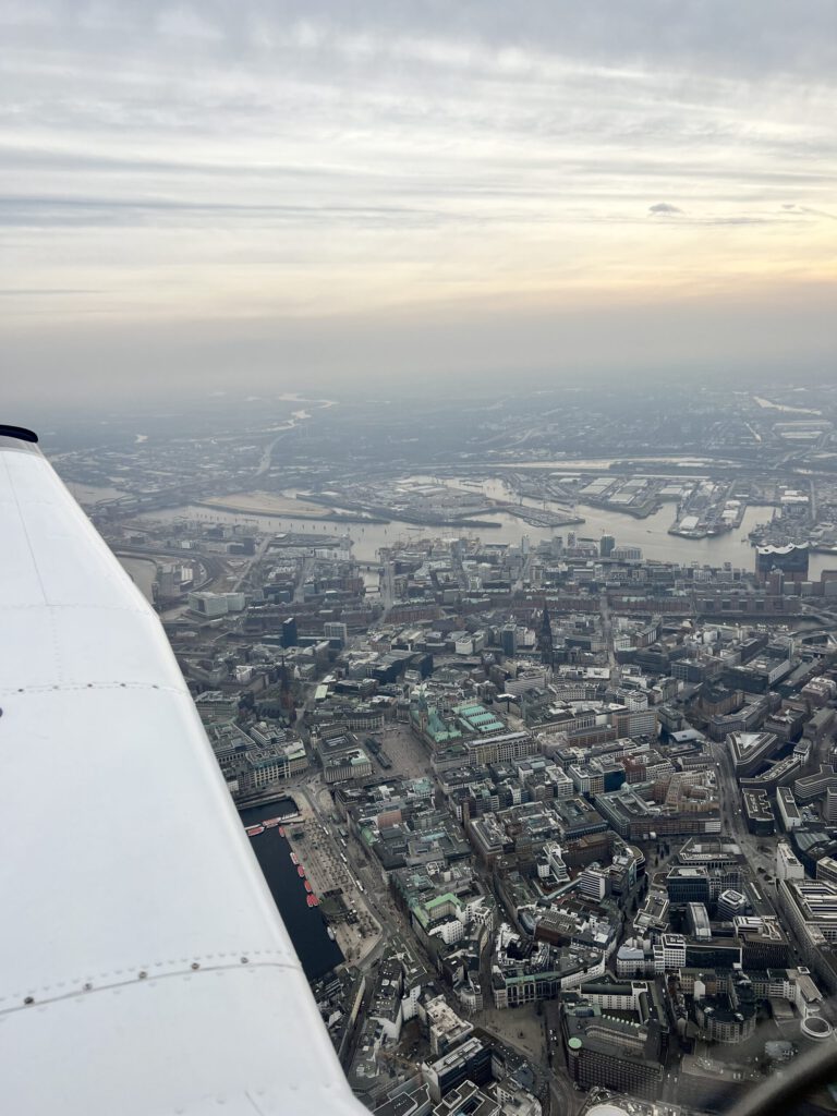 Schnupperflug über Hamburg